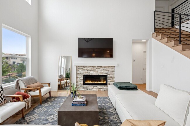 Building Photo - Absolutely Gorgeous Cordera Home