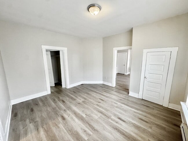 Building Photo - 3592 Vivia Ave