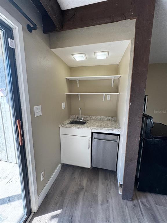 Building Photo - 2241 Burnway Rd