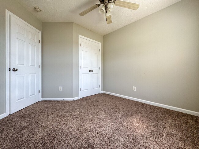Building Photo - 1502 Bridgeton Way