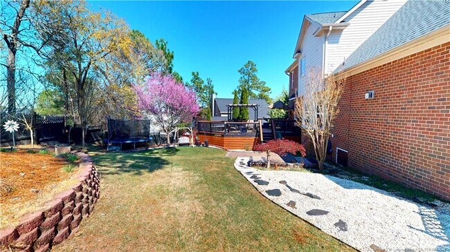 Building Photo - 338 Lionshead Rd