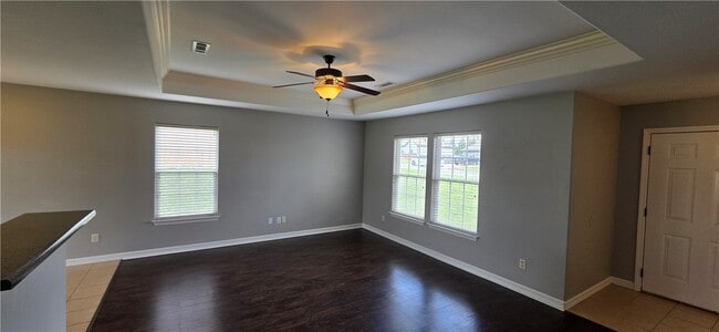 Building Photo - 1441 Colonel Hawthorne Dr