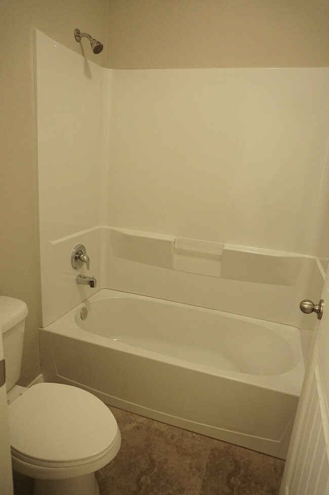 Building Photo - Spacious 4 bedroom Rio Rancho home in Enchanted Hills! Refrigerated air. Right off 550