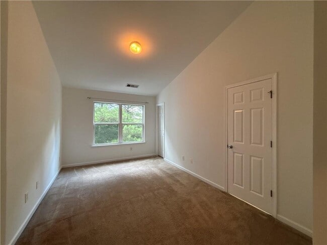 Building Photo - 1161 Liberty Pkwy NW