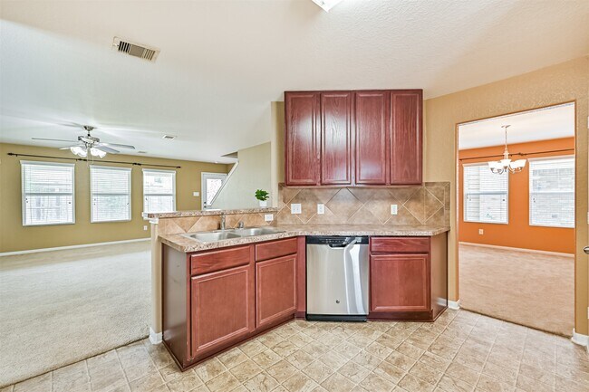 Building Photo - 13418 E Red Birch Cir