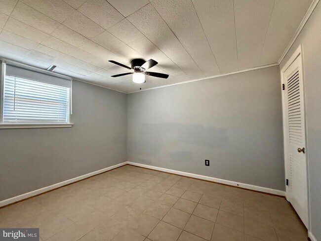 Building Photo - 19560 Smith Cir