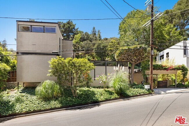 Building Photo - 2509 Greenvalley Rd
