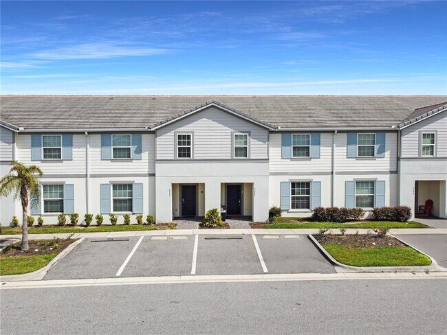 Primary Photo - 7549 Oak Spg Ln