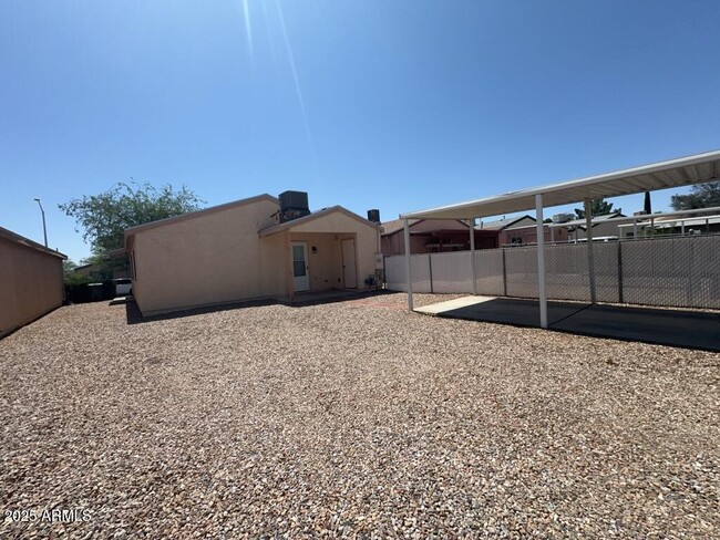 Building Photo - 797 S Sunset Vista Dr