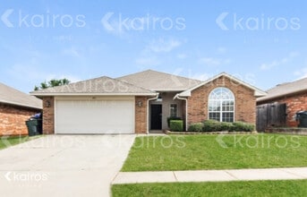 Building Photo - 621 Shadowhill St