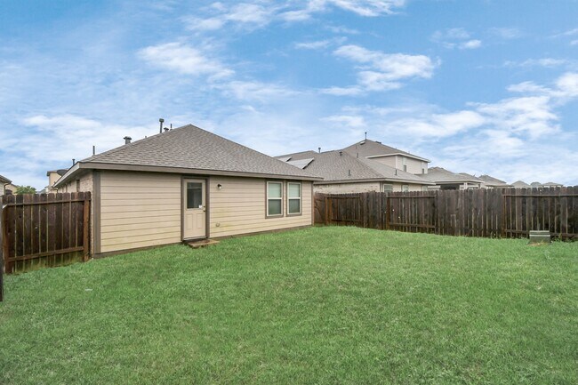 Building Photo - 25634 Royal Catchfly Rd