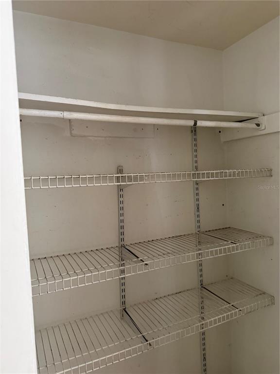 Building Photo - 7210 N Manhattan Ave