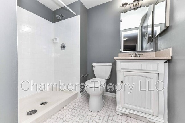 Building Photo - 2109 Kings Mill Ct