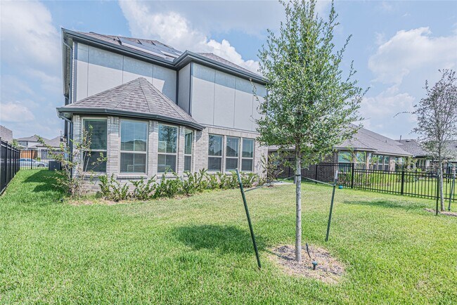 Building Photo - 1220 Gable Breeze Dr