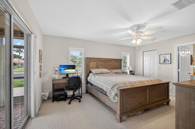 Building Photo - 5008 Elpine Way