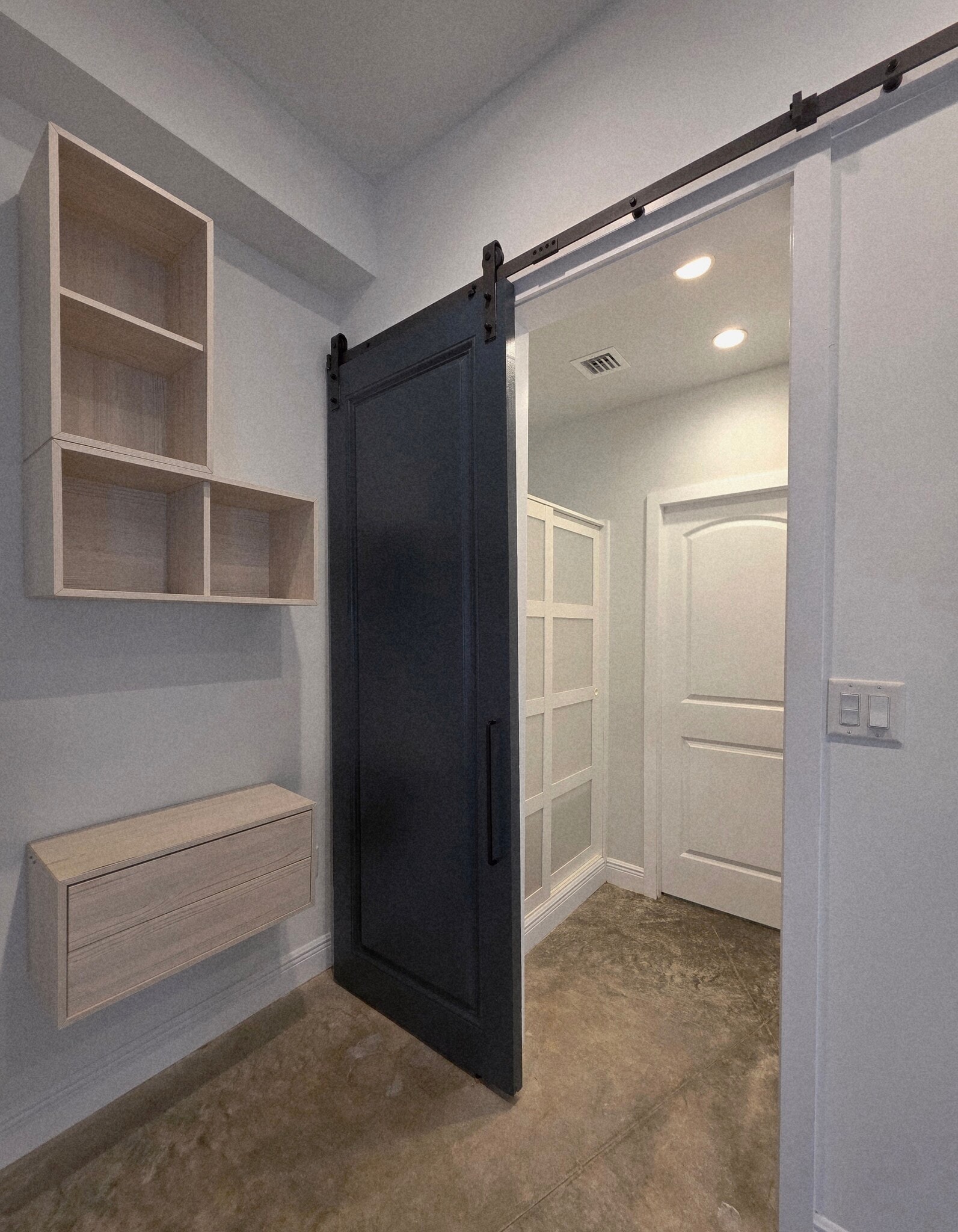 Closet - 22301 SW 182nd Ave