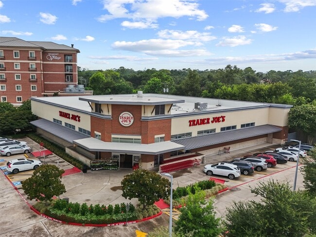Building Photo - 1119 River Glyn Dr