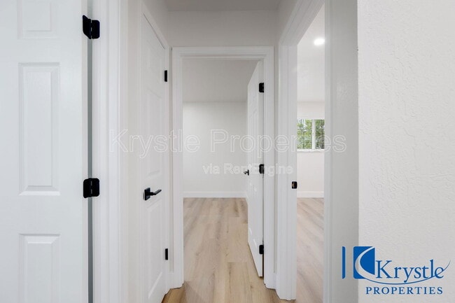 Building Photo - 455 E L St