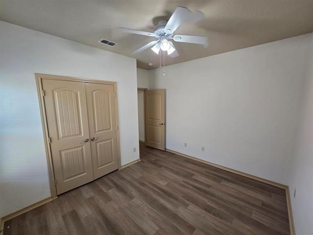 Building Photo - 10444 Merced Lake Rd