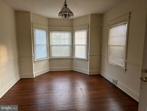 Building Photo - 1624 Browning Rd