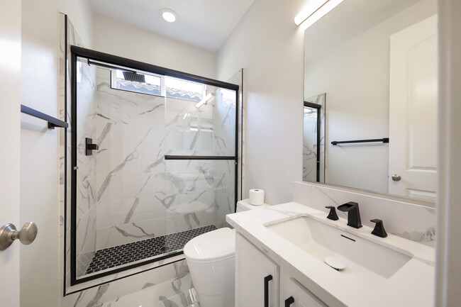 Building Photo - 5702 Segovia Way