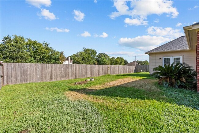 Building Photo - 3421 Norma Ln
