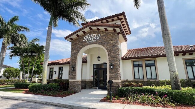 Building Photo - 11498 SW 250th St