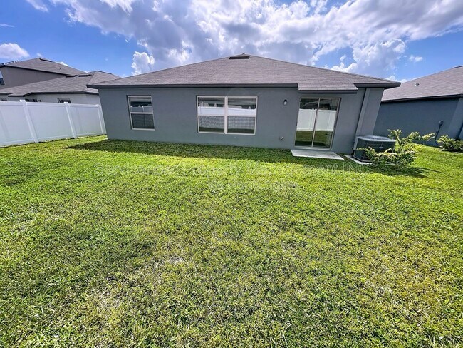 Building Photo - 10344 Alder Green Dr