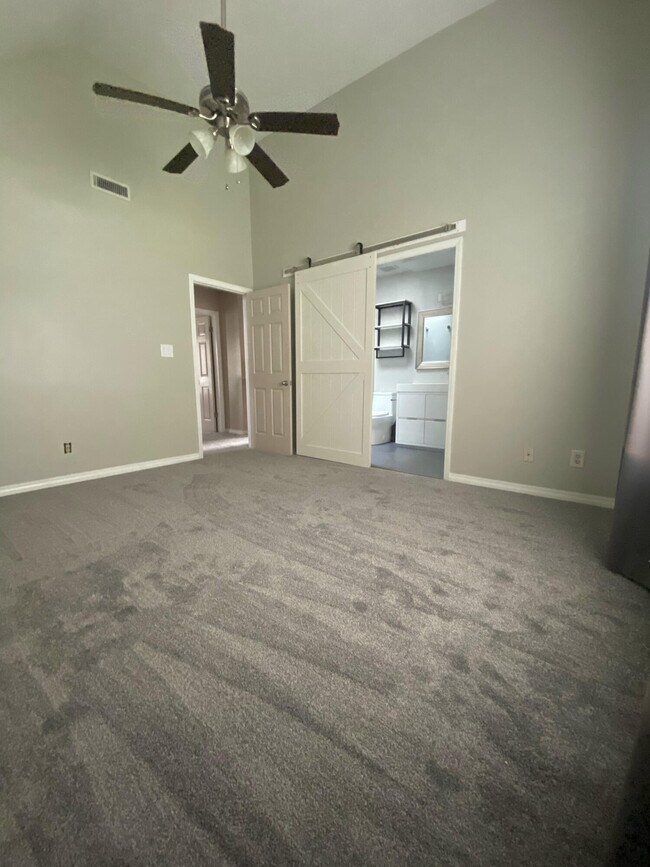 Building Photo - 2521 Georgetown Ln