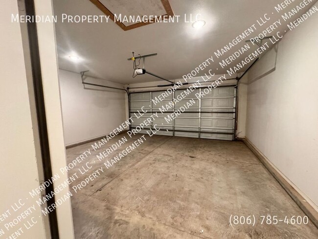 Building Photo - 5526 Itasca St