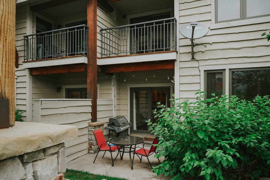 Building Photo - 20 Limber Pine Pl