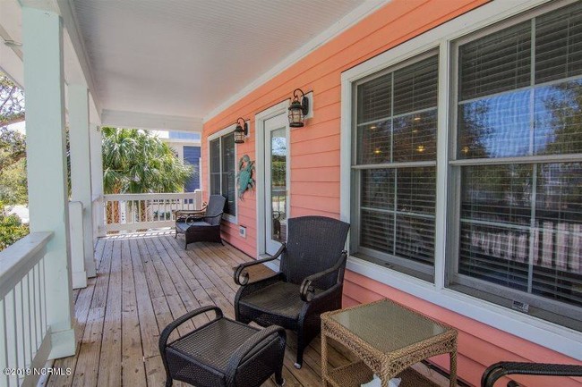 Building Photo - 221 Seawatch Way