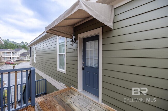 Building Photo - 25806 Pollard Rd