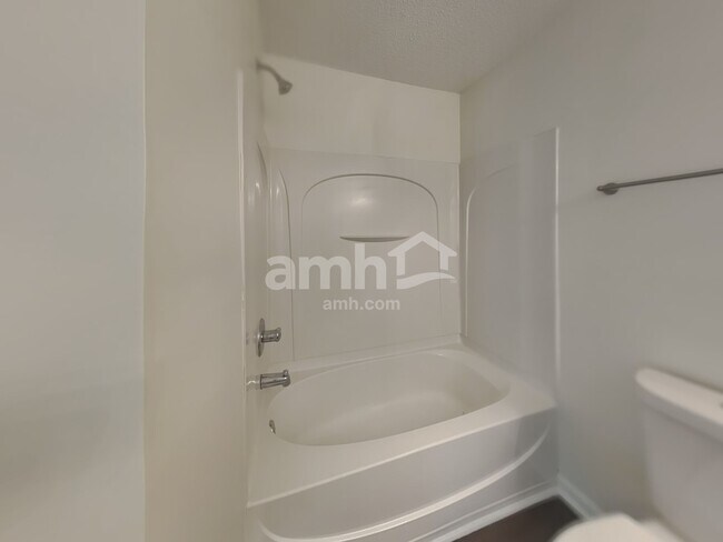 Building Photo - 439 Annaberg Ln