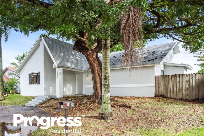 Building Photo - 13618 SW 287th Ter