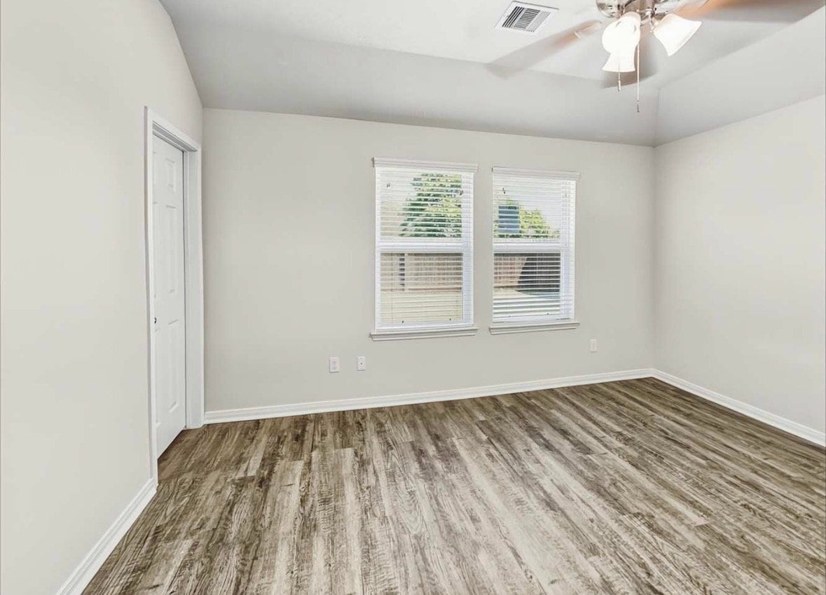 Building Photo - 6107 El Granate Dr