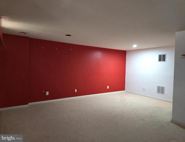 Building Photo - 157 Darling St