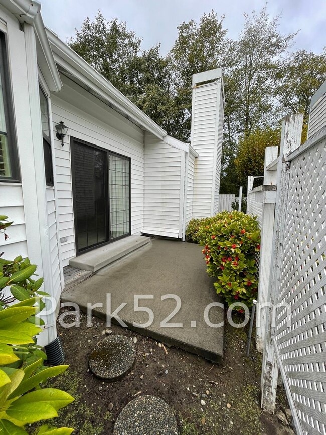 Building Photo - 2801 N Narrows Dr