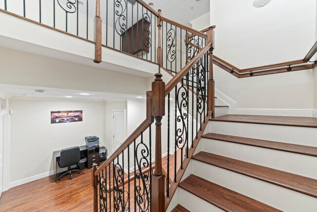 Building Photo - 1849 NE 26th Ave