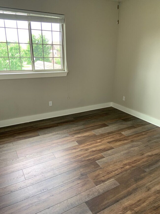 Building Photo - BEAUTIFUL HOME IN GREAT LOCATION!