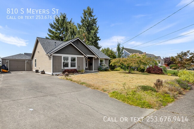 Primary Photo - 810 S Meyers St