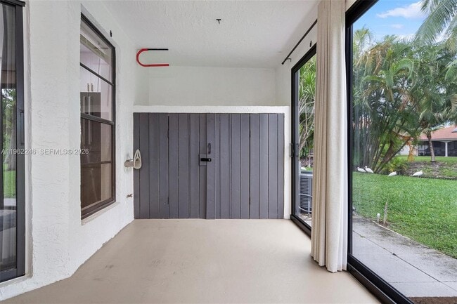 Building Photo - 385 NW 36th Ave