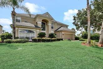 Building Photo - Welcome to your Florida lifestyle! 5 bedro...