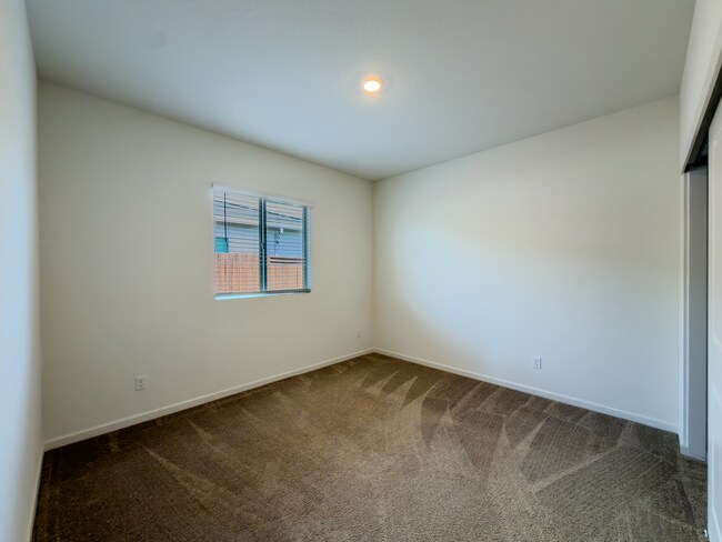 Building Photo - 2048 Ballet Way