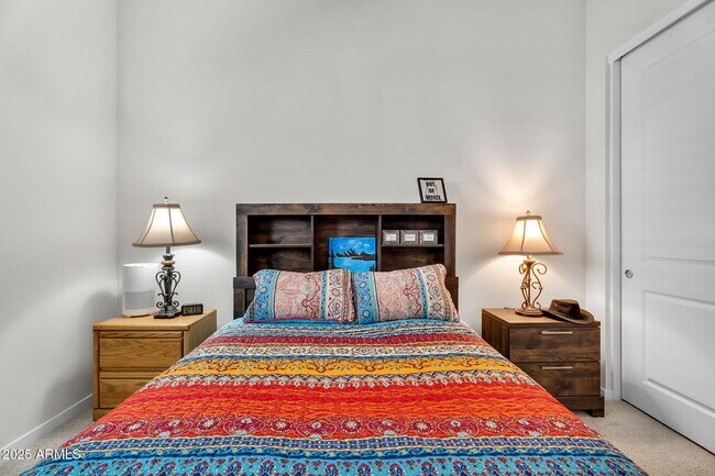 Building Photo - 866 W Flatiron Trl