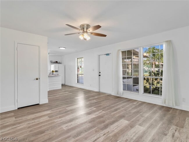 Building Photo - 3297 Royal Canadian Trace