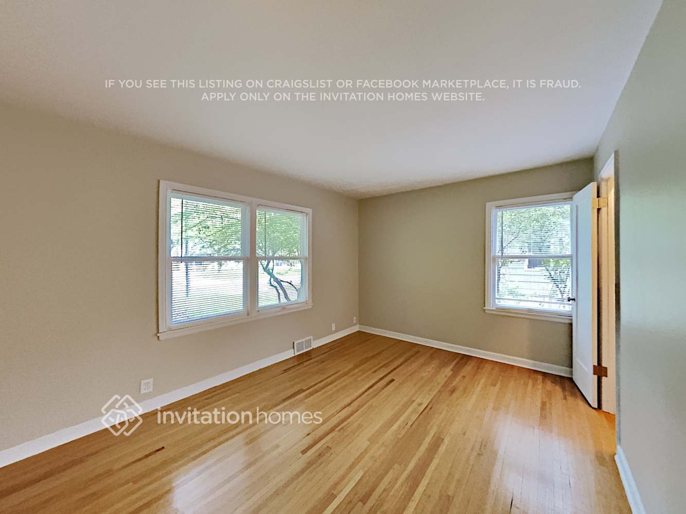 Building Photo - 2940 Orchard Ave N