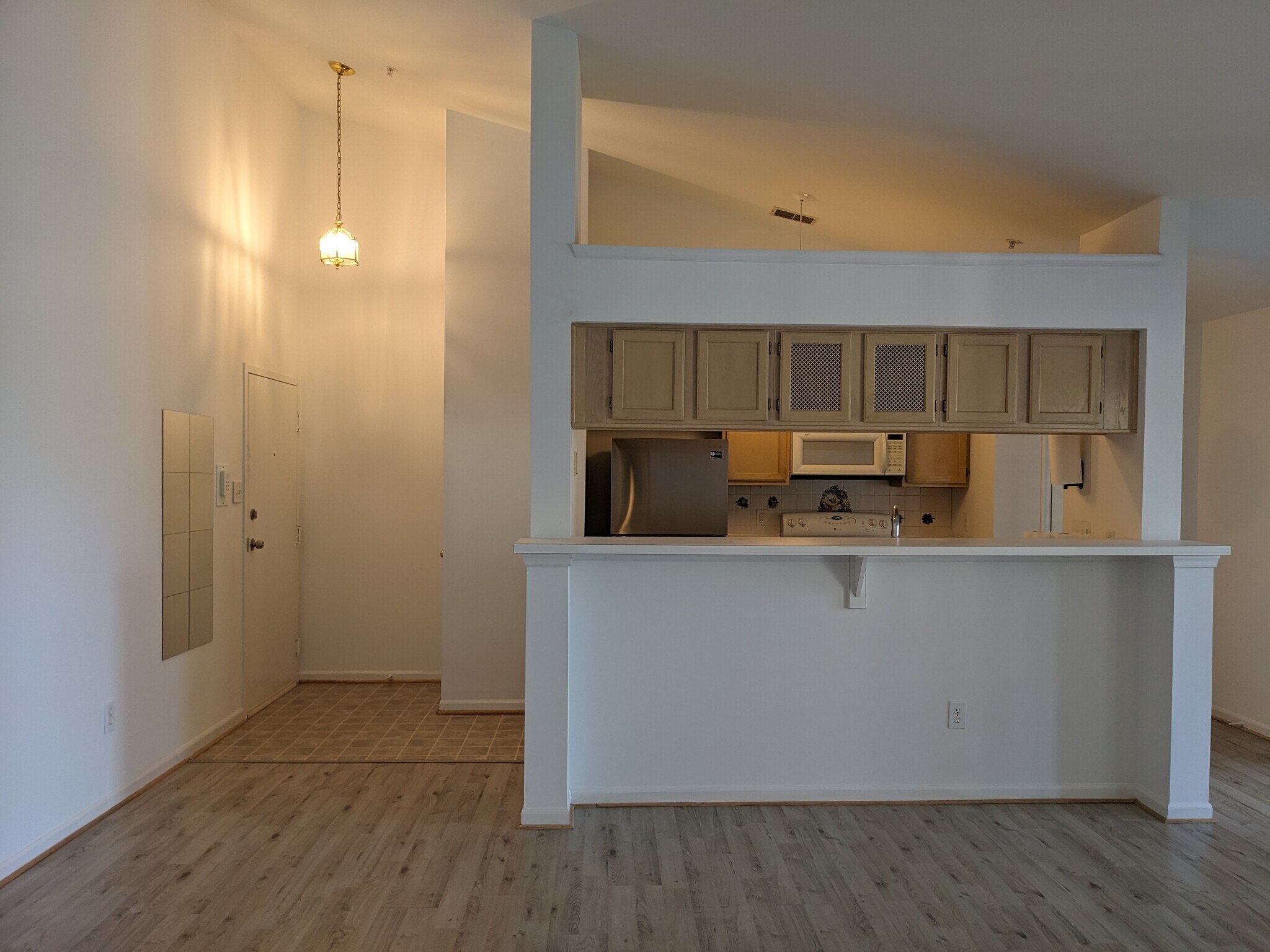 Building Photo - 13101 Briarcliff Ter