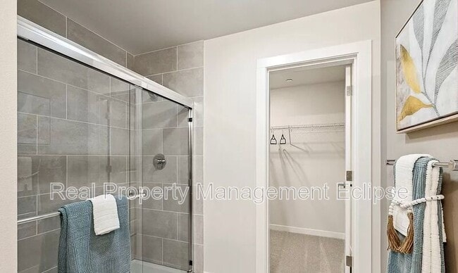 Building Photo - 1820 201st Pl SE