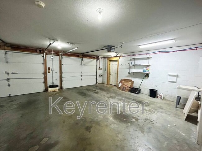 Building Photo - 4417 Fawnie Ln